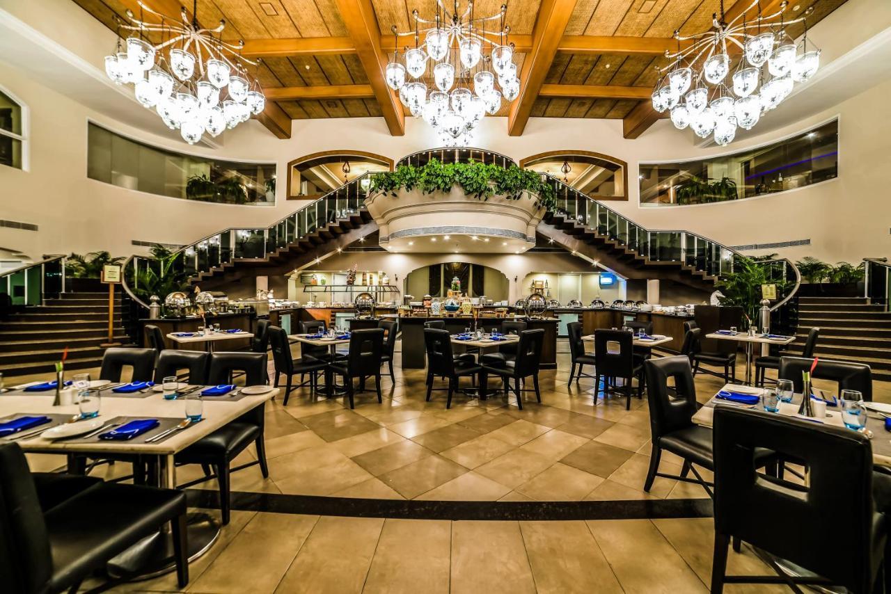 The Zuri White Sands, Goa Resort & Casino Varca Bagian luar foto