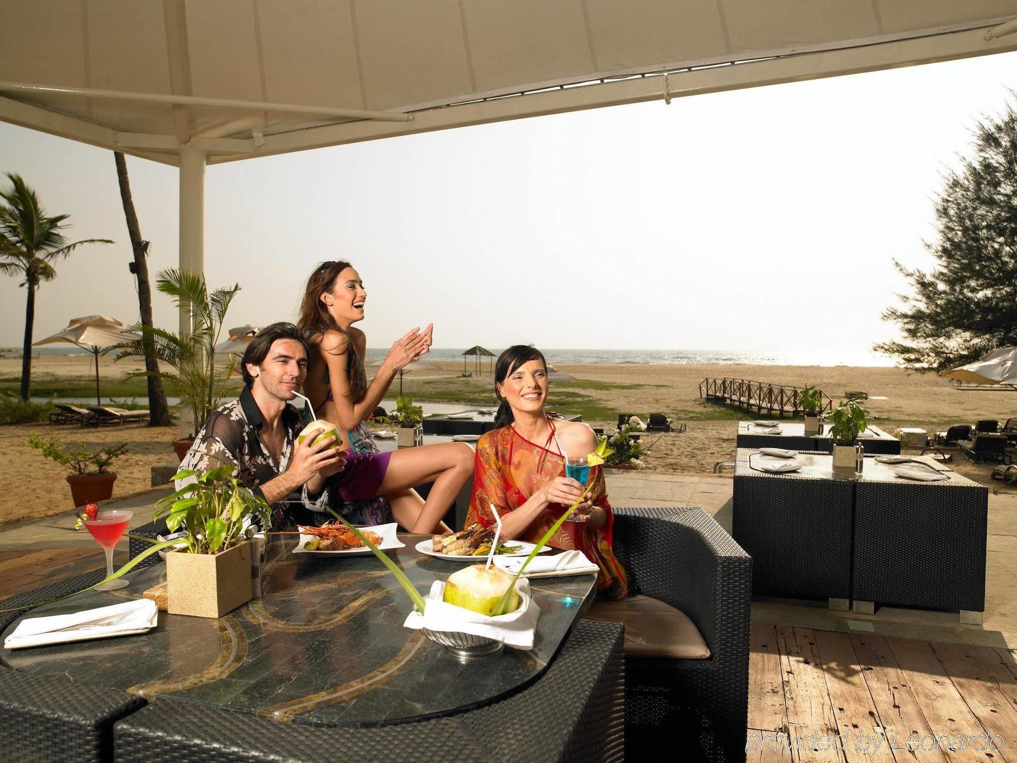 The Zuri White Sands, Goa Resort & Casino Varca Bagian luar foto