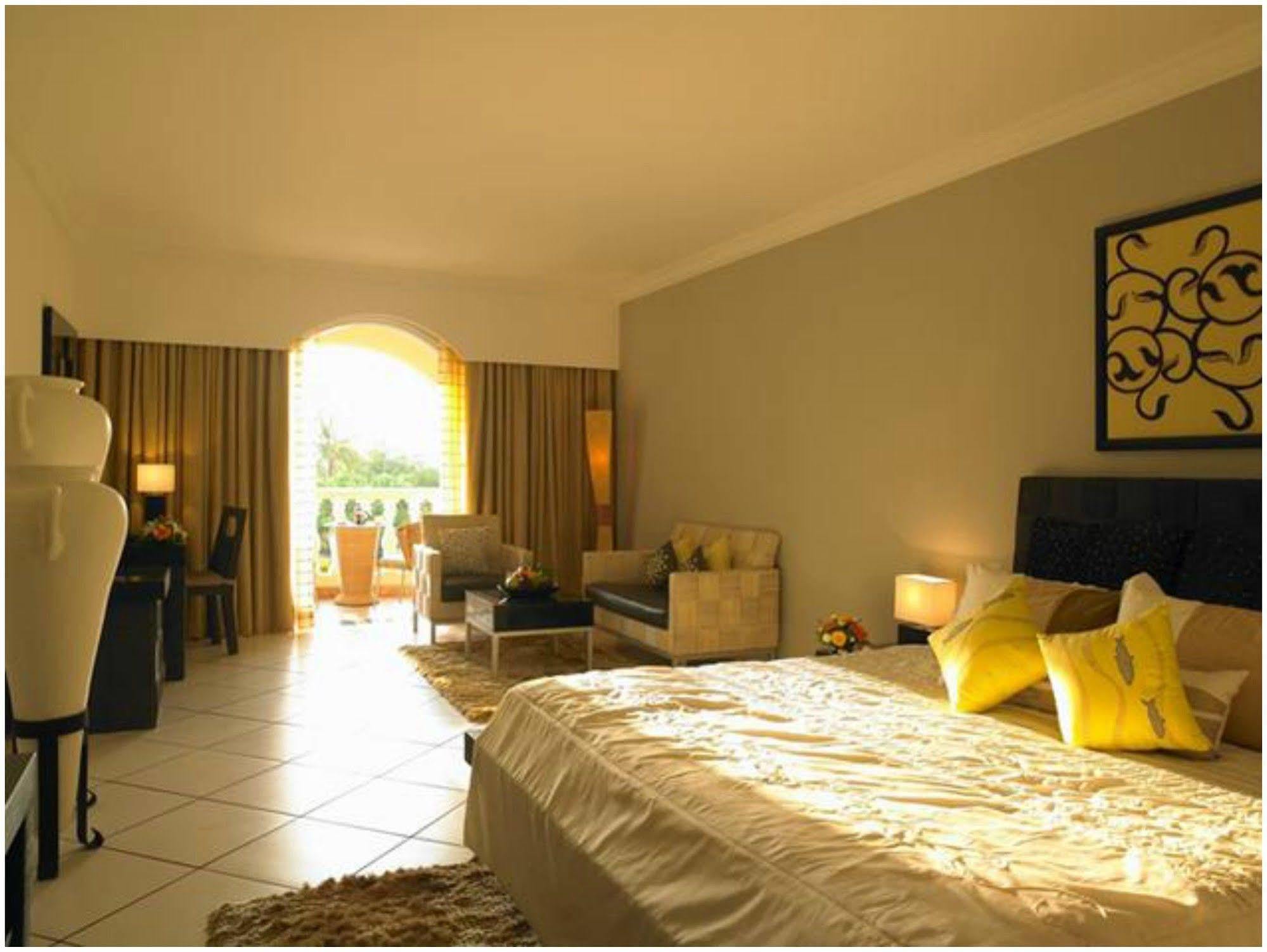 The Zuri White Sands, Goa Resort & Casino Varca Bagian luar foto