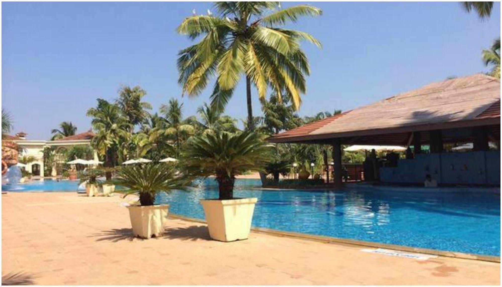 The Zuri White Sands, Goa Resort & Casino Varca Bagian luar foto